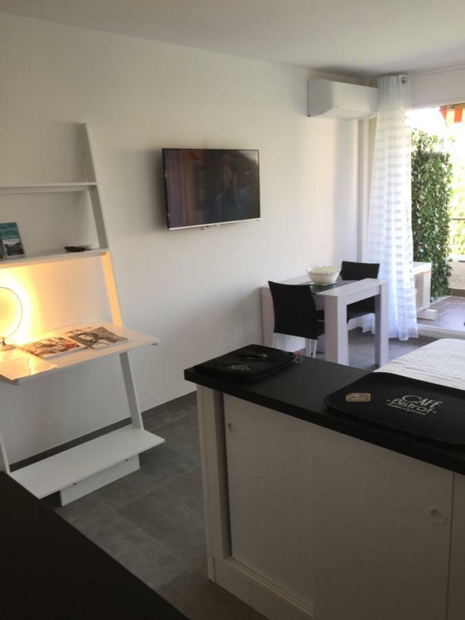 Apartment Eden Saint Tropez Exterior photo
